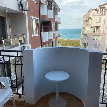 Apartment Raija - Sea View *